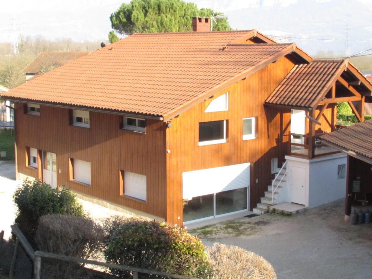 La Pastorale Acomodação com café da manhã Moirans Exterior foto